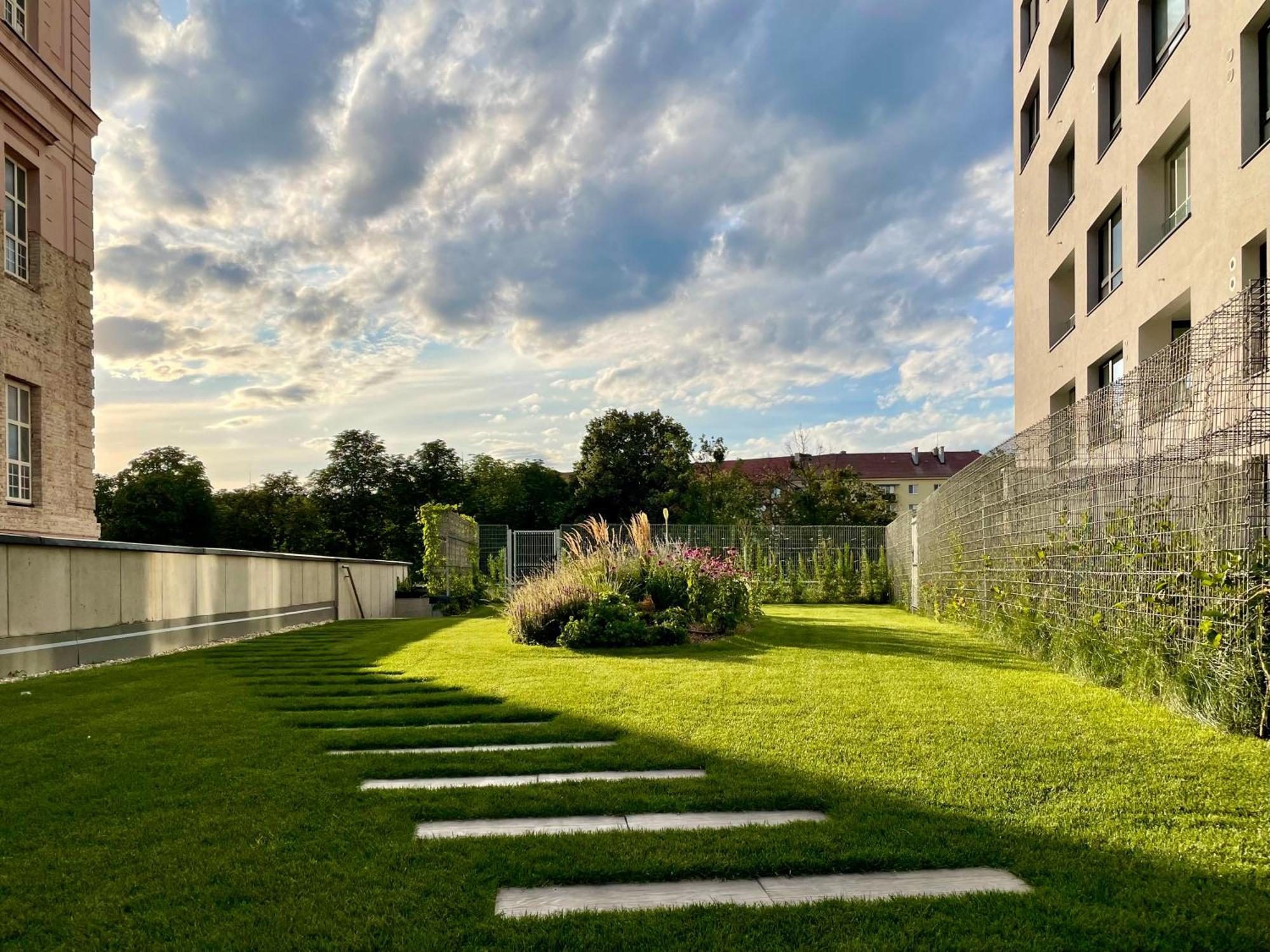 Top Cityview Pressburg Exterior foto